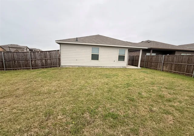 Photo 3 of Sale Pending at 1130 Old Oaks Dr, Forney, TX 75126 | MLS# 21255137 | Listing updated on 2026-07-28