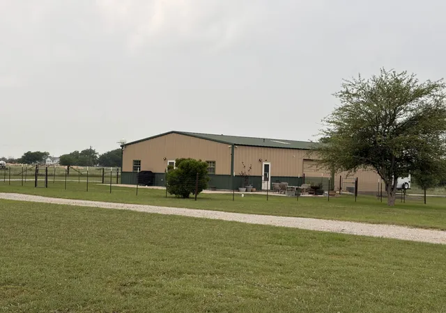 Photo 1 of Single family home for sale at 1746 Cr 4522, Decatur, TX 76234 | MLS# 21255209 | Listing updated on 2026-07-24