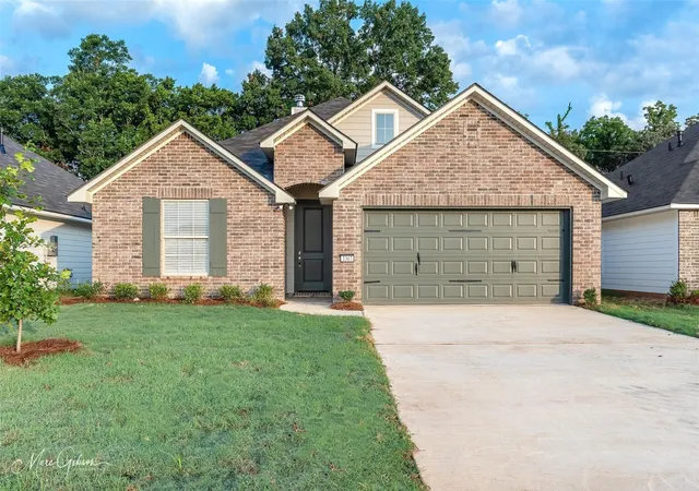 1st image of 3367 Grand Lake Dr, Bossier City, LA 71111 | MLS# 21255324