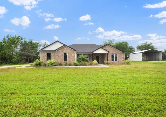 Homes for sale in Greenville, TX | 646 County Road 4109, Greenville, TX 75401 | MLS# 21255297