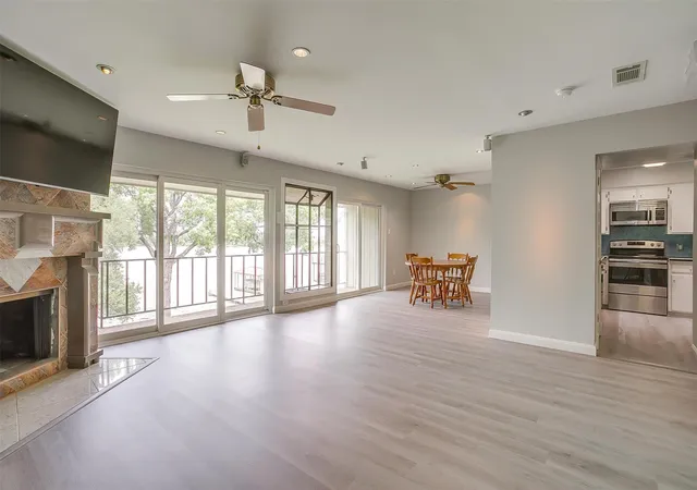 Photo 2 of Multi family home for sale at 390 Driftwood Ct #3B-1, Azle, TX 76020 | MLS# 21253120 | Listing updated on 2026-08-17