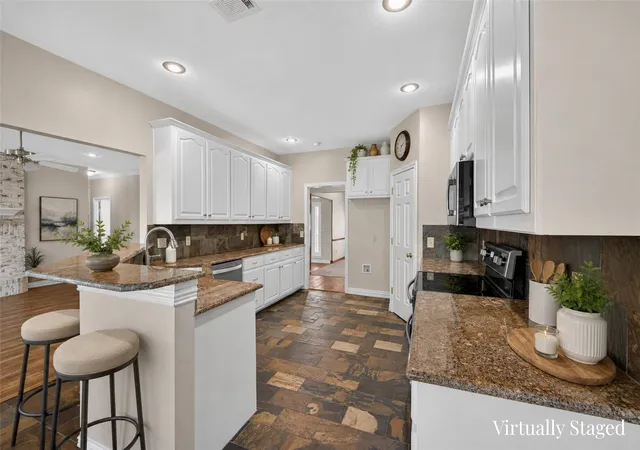 Photo 4 of Single family home for sale at 8034 Fm 902, Howe, TX 75459 | MLS# 21252351 | Listing updated on 2026-08-22