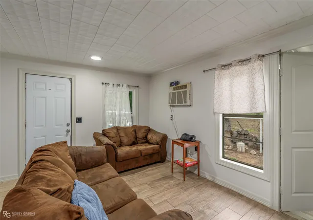 Photo 2 of Single family home for sale at 143 New Bethel Booker Rd, Benton, LA 71006 | MLS# 21254357 | Listing updated on 2026-09-15