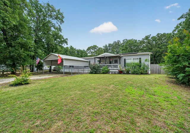 Homes for sale in Gun Barrel City, TX | 159 Tres Lagos Blvd, Gun Barrel City, TX 75156 | MLS# 21232663