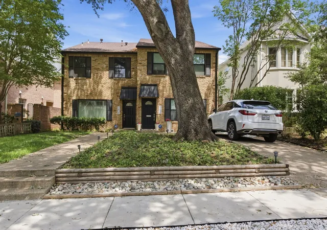 Homes for sale in University Park, TX | 3434 Granada Ave, University Park, TX 75205 | MLS# 21254034