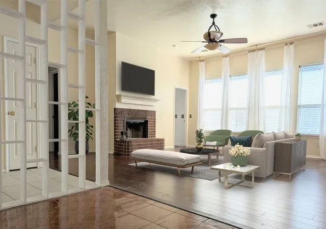 Photo 1 of Single family home for sale at 124 S Bending Oak Ln, Wylie, TX 75098 | MLS# 21255370 | Listing updated on 2026-07-22