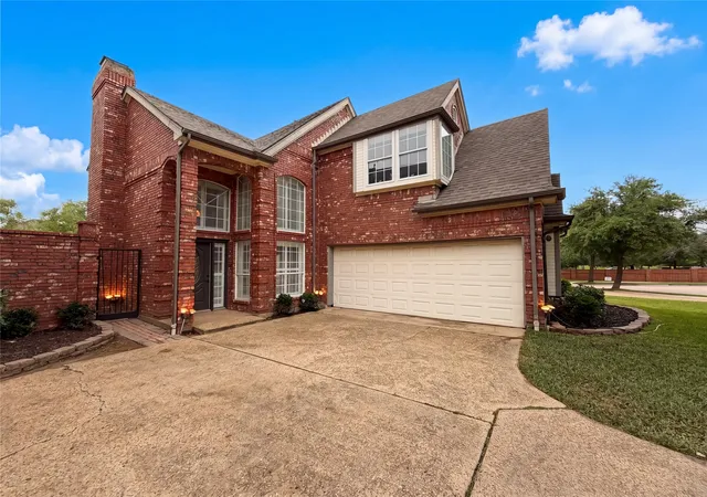 Homes for sale in Irving, TX | 7707 Windmere Ct, Irving, TX 75063 | MLS# 21255415