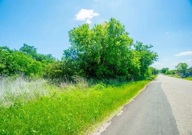Photo 3 of Land for sale at 4507 Mimosa Dr, Granbury, TX 76048 | MLS# 21248647 | Listing updated on 2026-09-17