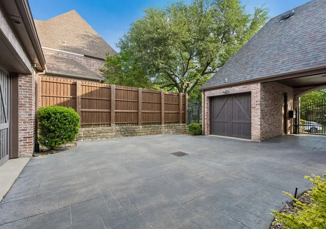 Photo 40 of Mansion for sale at 5880 Shady Oaks Dr, Frisco, TX 75034 | MLS# 21253283 | Listing updated on 2026-08-03