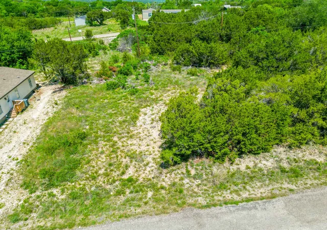 Homes for sale in Granbury, TX | 3422 Cedar Dr, Granbury, TX 76048 | MLS# 21247535