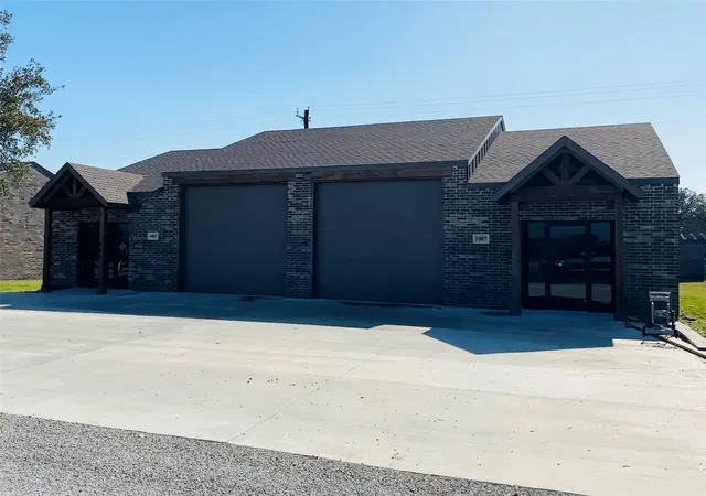 Photo 3 of Multi family home for sale at 2211 Zion Hill Rd #1001-1019 Odd Numbers, Weatherford, TX 76088 | MLS# 21254910 | Listing updated on 2026-07-22