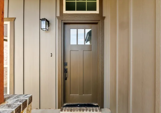 Photo 3 of Sale Pending at 1045 Uplift Dr, Weatherford, TX 76087 | MLS# 21255658 | Listing updated on 2026-07-17