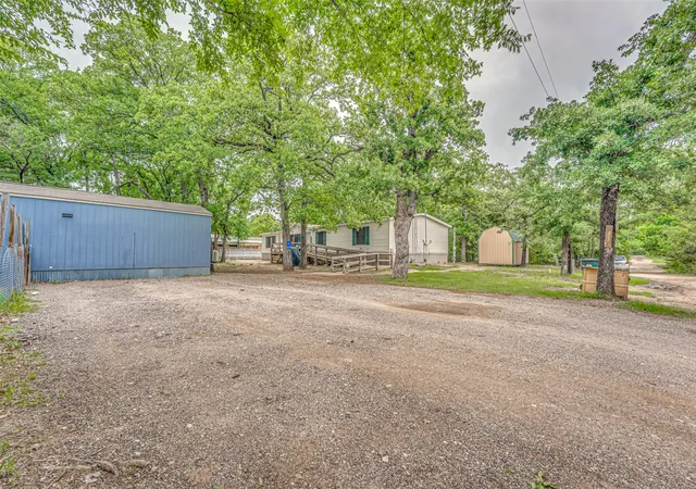 Homes for sale in Hawk Cove, TX | 1478 Shawnee Cir, Hawk Cove, TX 75474 | MLS# 21254862