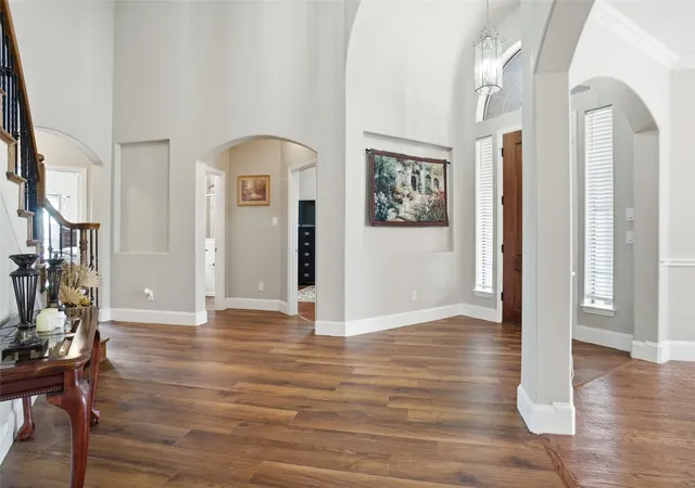 Photo 4 of Single family home for sale at 316 Vickery Wy, Denton, TX 76210 | MLS# 21255810 | Listing updated on 2026-10-07