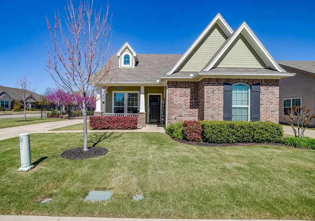 Photo 1 of Sale Pending at 500 Heritage Trl, Burleson, TX 76028 | MLS# 21227083 | Listing updated on 2026-07-08