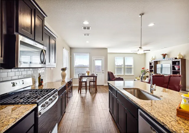 Photo 3 of Sale Pending at 11417 Leeson St, Haslet, TX 76052 | MLS# 21249229 | Listing updated on 2026-07-16
