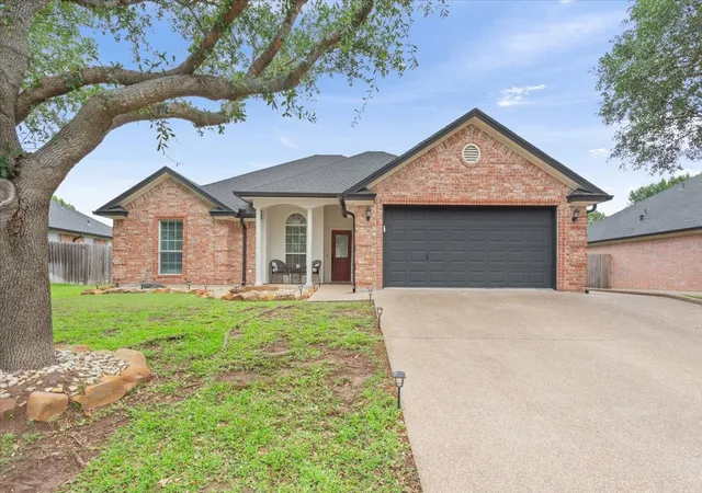 Homes for sale in Waco, TX | 10517 Calaveras, Waco, TX 76708 | MLS# 21254497