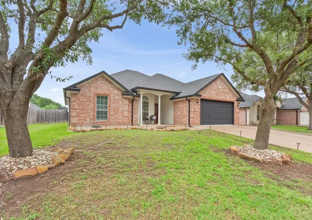 Homes for sale in Waco, TX | 10517 Calaveras, Waco, TX 76708 | MLS# 21254497
