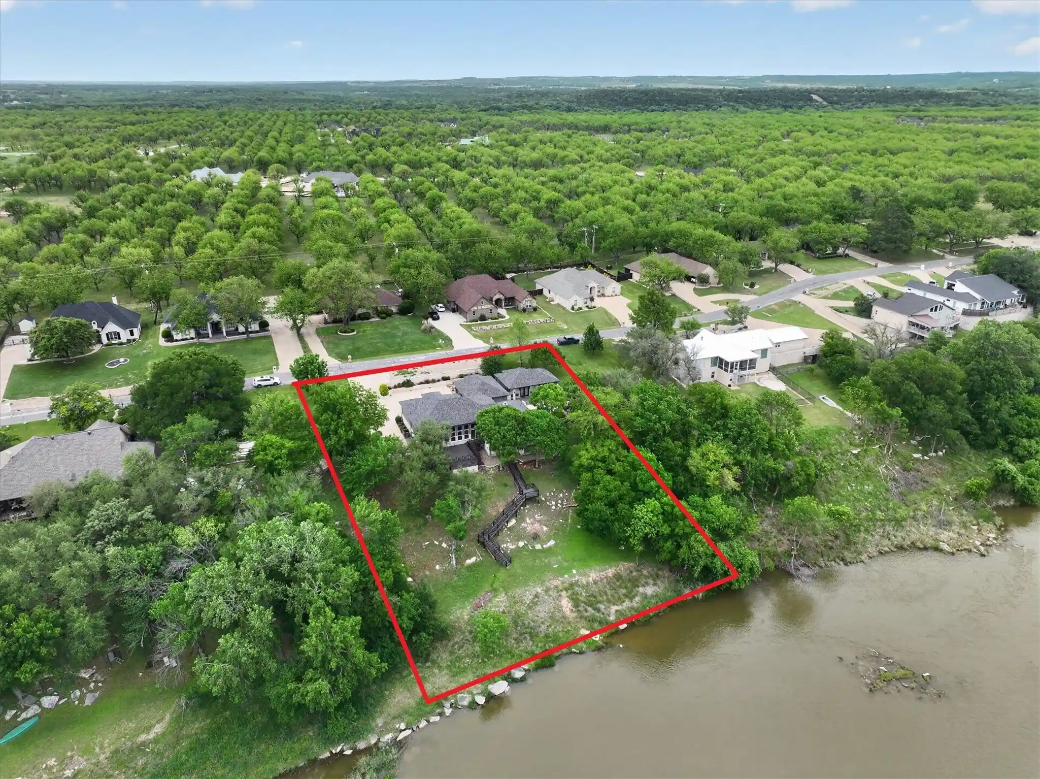 Photo 1 of Single family home for sale at 9704 Ravenswood Rd, Granbury, TX 76049 | MLS# 21234367 | Listing updated on 2026-10-21