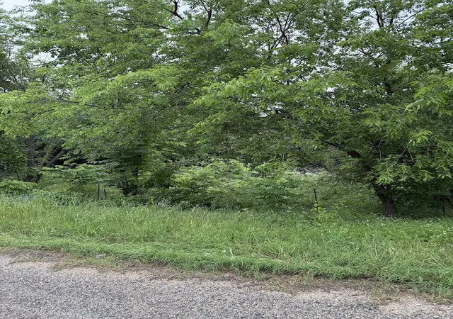 Photo 1 of Sale Pending at 7419 Cottonwood Creek Rd, Fort Worth, TX 76135 | MLS# 21255986 | Listing updated on 2026-09-25
