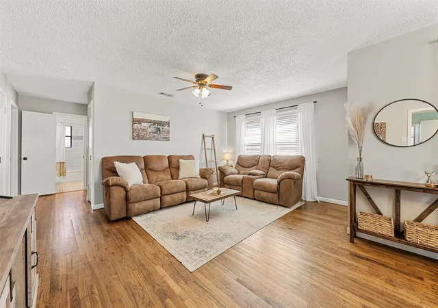 Homes for sale in Lacy Lakeview, TX | 216 Avenue I, Lacy Lakeview, TX 76705 | MLS# 21254094
