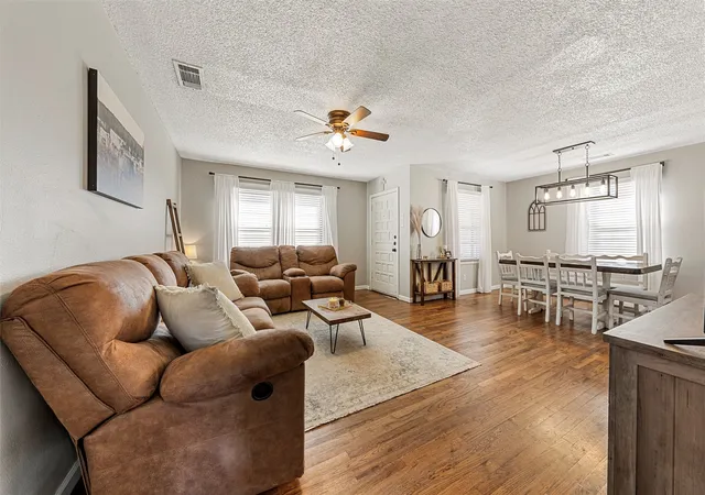 Homes for sale in Lacy Lakeview, TX | 216 Avenue I, Lacy Lakeview, TX 76705 | MLS# 21254094