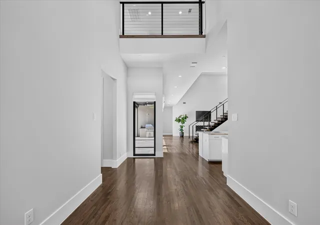 Photo 2 of Single family home for sale at 6615 Green Knoll Dr, Dallas, TX 75230 | MLS# 21256029 | Listing updated on 2026-08-31