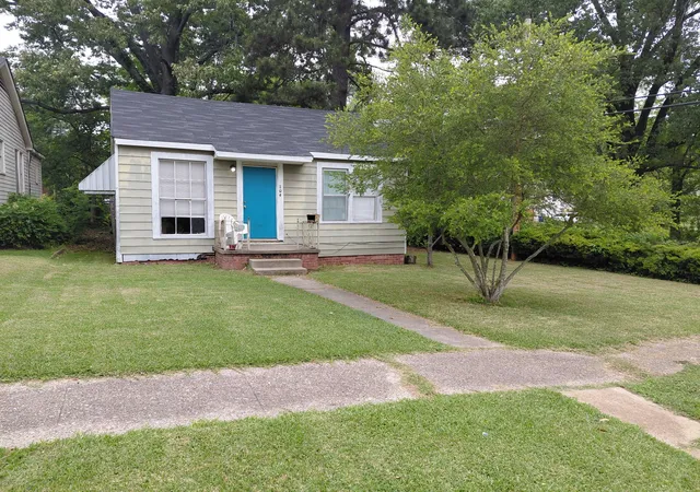Photo 1 of Single family home for sale at 104 Taliaferro Dr, Shreveport, LA 71101 | MLS# 21228363 | Listing updated on 2026-07-11
