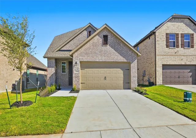 Photo 1 of Single family home for sale at 266 Little Bridge Dr, Lavon, TX 75166 | MLS# 21256068 | Listing updated on 2026-09-18