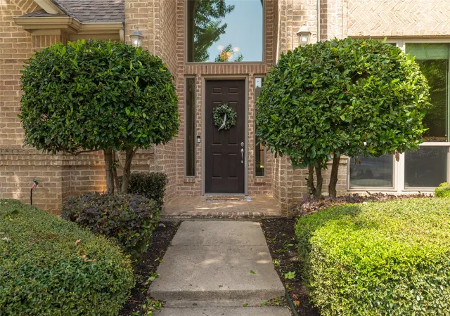 Photo 3 of Single family home for sale at 8105 Thornwood Dr, North Richland Hills, TX 76182 | MLS# 21255780 | Listing updated on 2026-08-30
