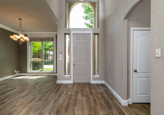 Photo 4 of Single family home for sale at 8105 Thornwood Dr, North Richland Hills, TX 76182 | MLS# 21255780 | Listing updated on 2026-08-30