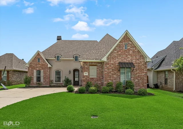 Homes for sale in Benton, LA | 402 Halifax Cir, Benton, LA 71006 | MLS# 21256024