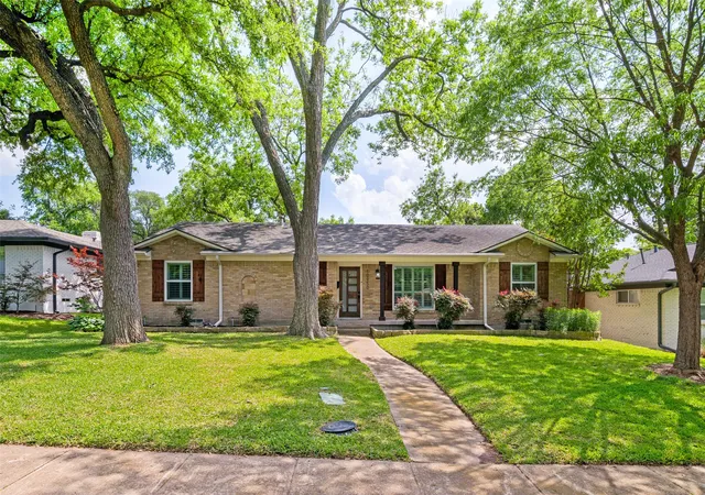2nd image of 10950 Scotsmeadow Dr, Dallas, TX 75218 | MLS# 21256125