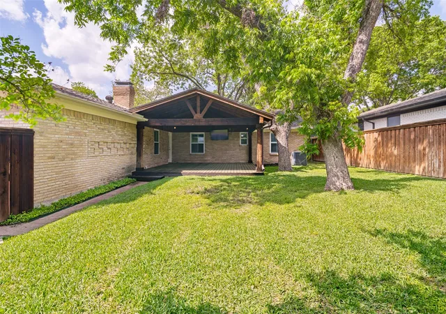 33rd image of 10950 Scotsmeadow Dr, Dallas, TX 75218 | MLS# 21256125
