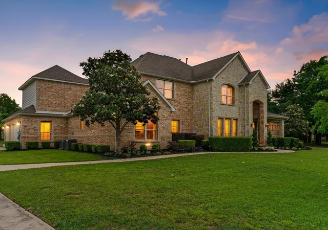 Photo 2 of Single family home for sale at 407 W Aurora Vista Trl, Aurora, TX 76078 | MLS# 21252732 | Listing updated on 2026-08-17