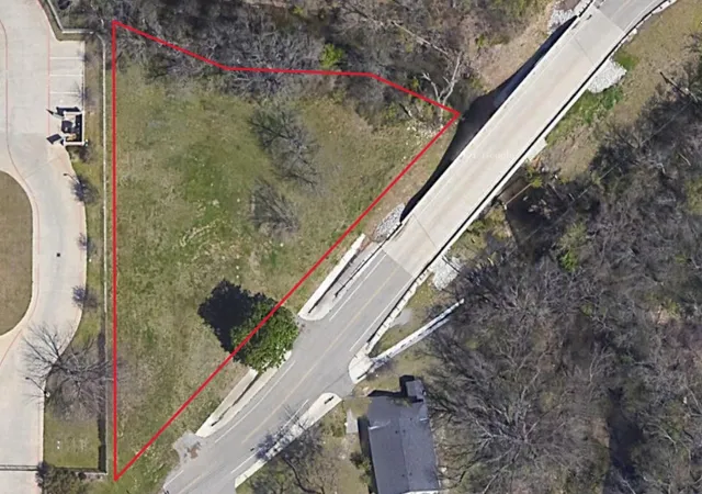 Photo 3 of Land for sale at 651 E 3rd St, Lancaster, TX 75146 | MLS# 21256108 | Listing updated on 2026-06-26