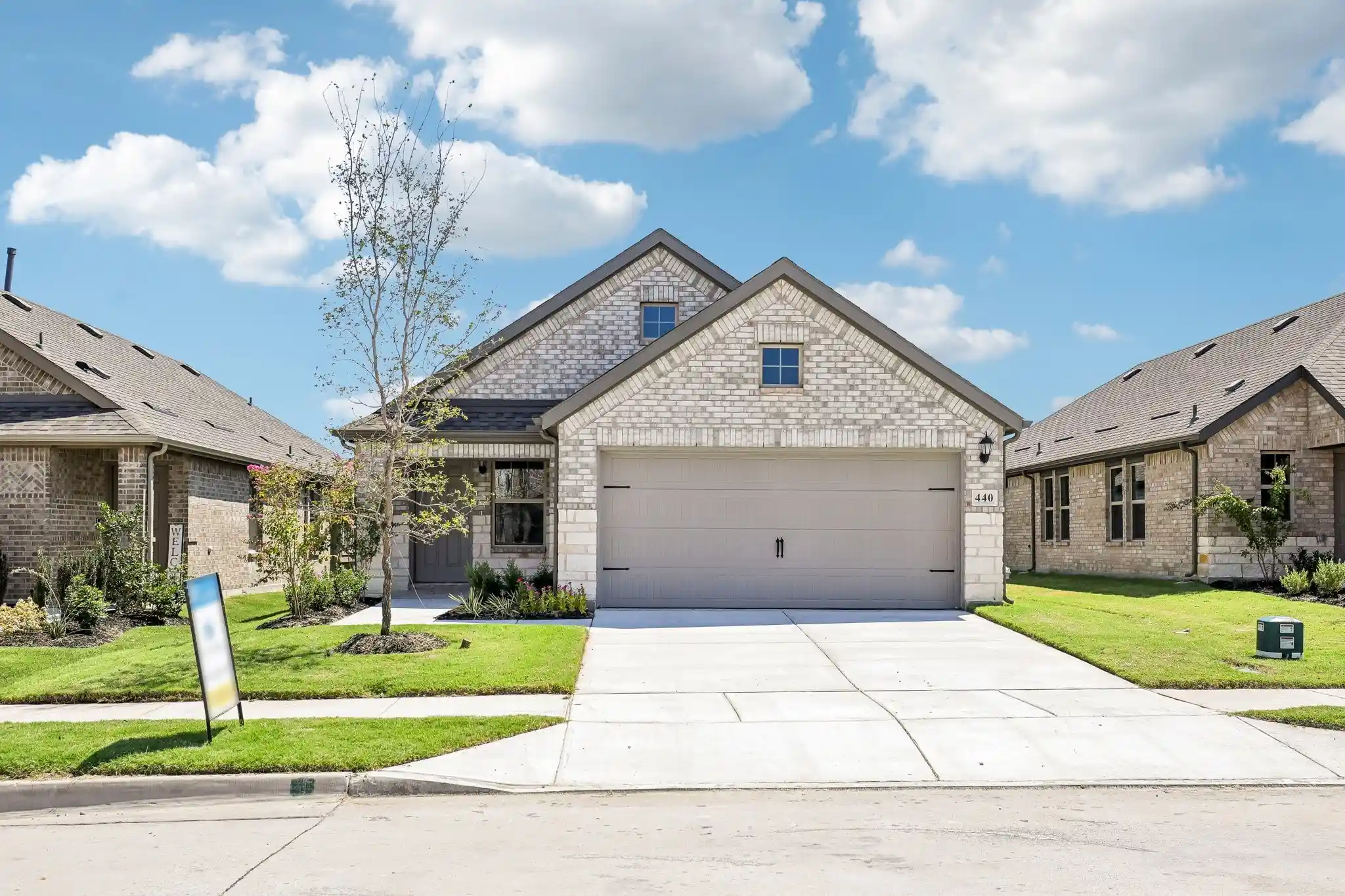 Photo 1 of Single family home for sale at 440 Silent Pond Park, Lavon, TX 75166 | MLS# 21237708 | Listing updated on 2026-10-25