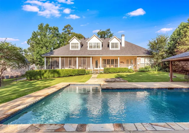 Photo 3 of Single family home for sale at 1215 Bay Ridge Dr, Benton, LA 71006 | MLS# 21254841 | Listing updated on 2026-08-24