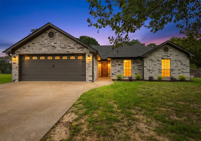 Homes for sale in Longview, TX | 3589 Lansing Switch Rd, Longview, TX 75602 | MLS# 21256239