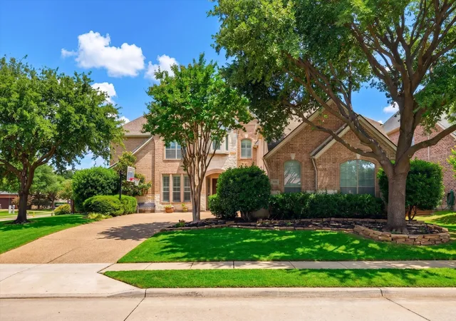 Homes for sale in Frisco, TX | 10761 Silver Dollar Dr, Frisco, TX 75033 | MLS# 21256176