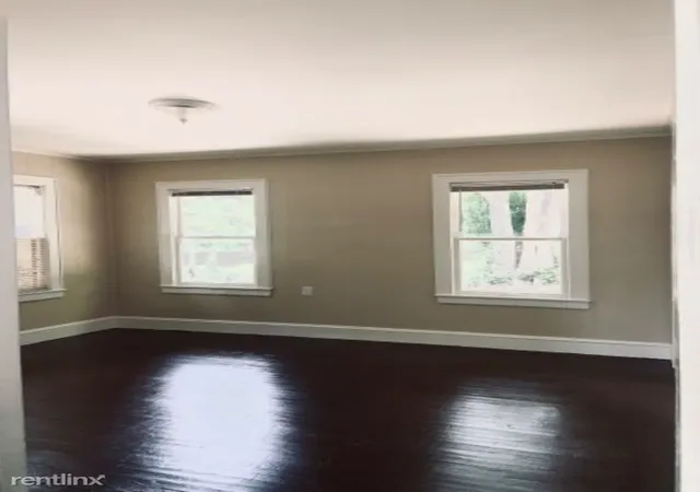Photo 3 of Single family home for sale at 636 W 72nd St, Shreveport, LA 71106 | MLS# 21256334 | Listing updated on 2026-07-07
