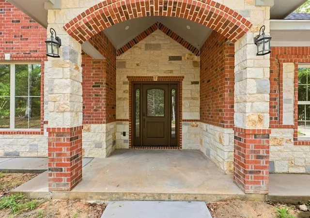 Photo 4 of Single family home for sale at 437 County Road 1660, Mount Pleasant, TX 75455 | MLS# 21255595 | Listing updated on 2026-07-18
