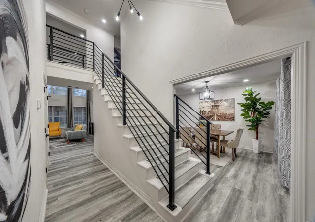 Photo 3 of Single family home for sale at 3304 Inwood Rd, Dallas, TX 75235 | MLS# 21253745 | Listing updated on 2026-09-04
