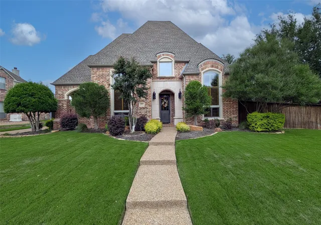 Homes for sale in Keller, TX | 2507 Sandy Trl, Keller, TX 76248 | MLS# 21256295