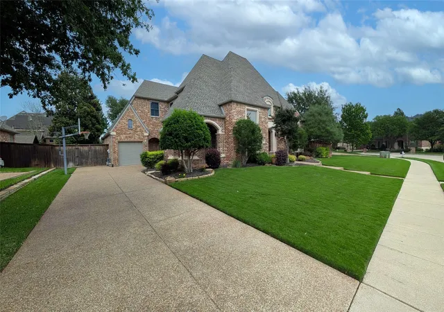 Homes for sale in Keller, TX | 2507 Sandy Trl, Keller, TX 76248 | MLS# 21256295