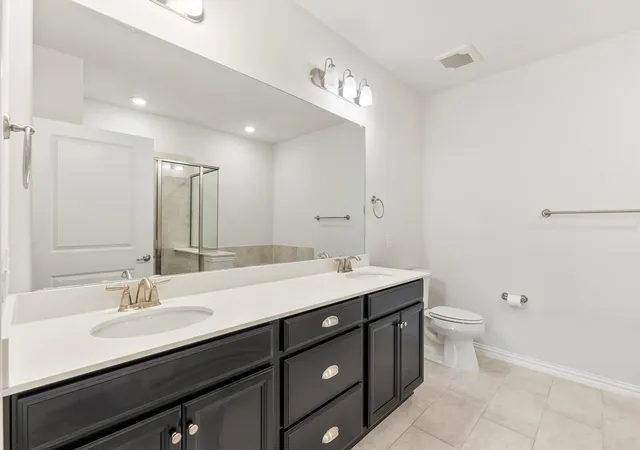 Photo 3 of Condo for sale at 651 N Watters Rd #7202, Allen, TX 75013 | MLS# 21256447 | Listing updated on 2026-09-26