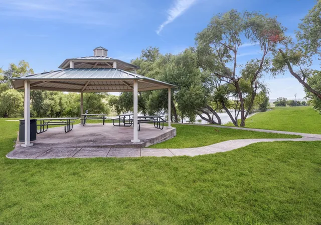 40th image of 10400 Los Rios Dr, Fort Worth, TX 76179 | MLS# 21255360