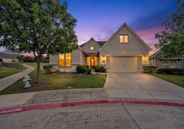 Photo 1 of Sale Pending at 2801 Vista Azul Pl #2801, Mansfield, TX 76063 | MLS# 21256486 | Listing updated on 2026-10-05