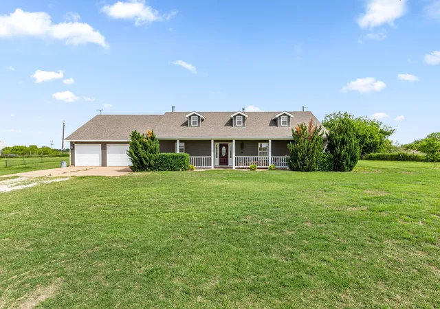 Photo 1 of Single family home for sale at 13315 Us Hwy 281, Scotland, TX 76379 | MLS# 21244258 | Listing updated on 2026-07-23