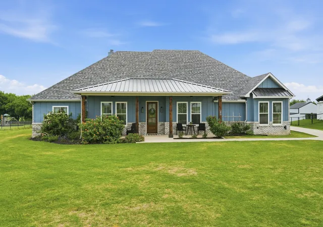 Homes for sale in Sanger, TX | 10210 Finch Rd, Sanger, TX 76266 | MLS# 21255820